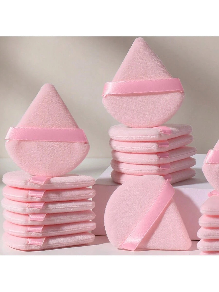 1 piece Triangle Pink Velvet Makeup Puff