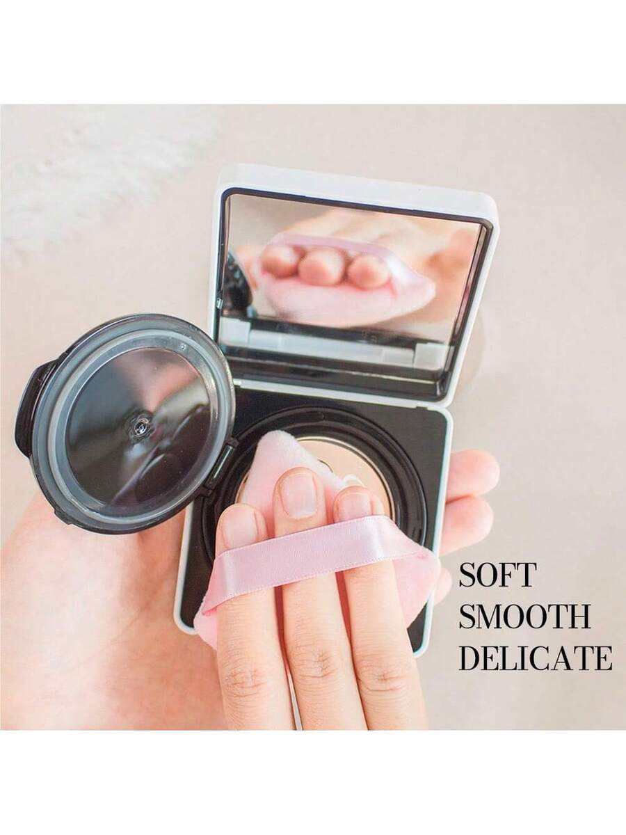 1 piece Triangle Pink Velvet Makeup Puff